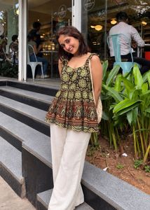 Boho Chic Printed Tunic Top 🤎
