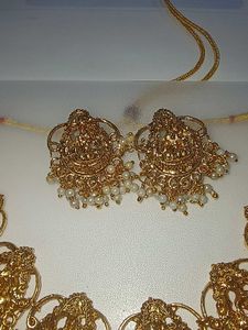 40% Discount on 5 jwellery