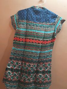 Women Multicolour Top