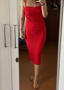 Elegant Red Spaghetti Strap Satin Midi Dress