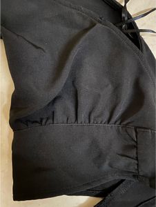 🖤H&amp;M Backless Halter Neck Tie Top