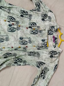 Stylish Printed Maxi Shrug