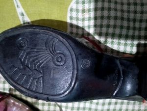 Branded Sandle