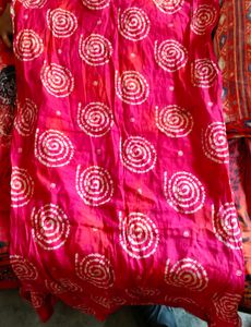 Vibrant Pink Kurta with Swirl Print