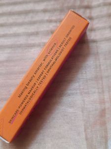 Type eye light shadow stick