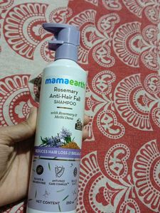 mama Earth shampoo