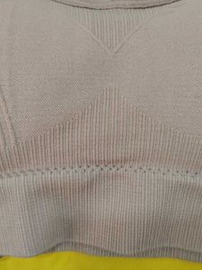 261 --  Seamless Sports Bra