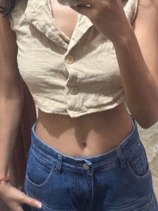 Chic Beige Sleeveless Cropped Vest Top