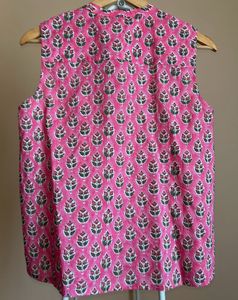 Vibrant Pink Floral Sleeveless Kurta