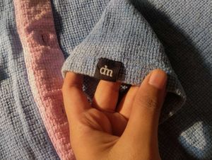 Blue Textured Crop Top with Pink Collar
