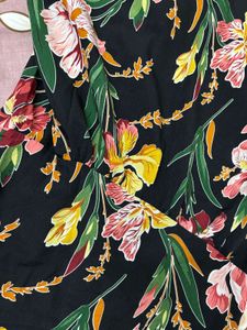 Vibrant Floral Print Mini Dress # No ritun