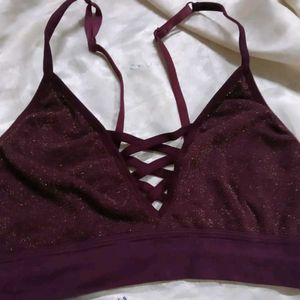 Lace-Up Front Sports Bra