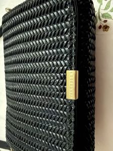 Chic Black Woven Crossbody Bag