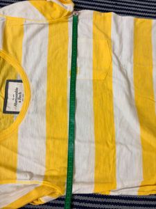 Abercrombie &amp; Fitch Striped T-Shirt