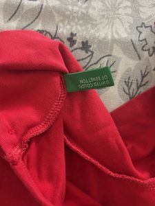 Sleeveless Mock Neck Top