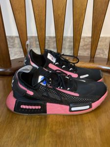 Addidas original shoes for girls