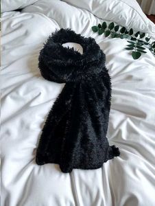 Faux Fur Plush Scarf🖤