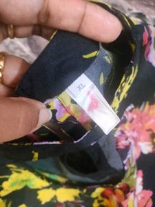 Flowy Floral Print Midi Dress