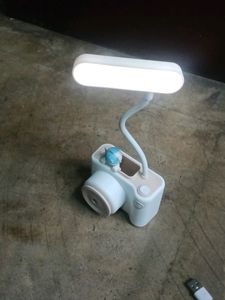 Camera Shaped Desk Lamp