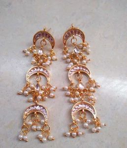 Elegant light weight Gold Jhumka in heavy look