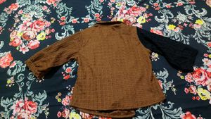 Unique Two-Tone Collared Top