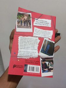 A Good Girl's Guide to Murder