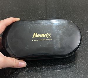 Beauty Face Treasure Cosmetic Case