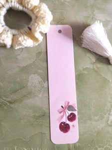 Bookmark 🍒 Cherry