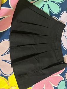 Black Pleated Mini Skirt