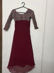 Maroon Kurta with Printed Sleeves