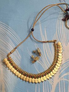 Traditional Gold Coin Necklace Set