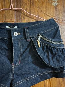 Women's Y2K Denim Shorts with Zippers