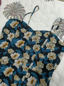 gown