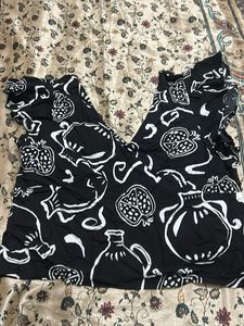 Black & White Pomegranate Print Top