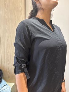 Chic Black V-Neck Blouse