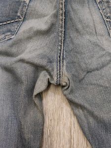 Ma5272 Cantabil jeans waist 32 inches