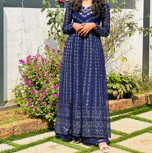 Elegant Navy Blue Embroidered lehenga with skirt