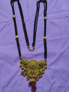 Elegant Gold Mangalsutra Necklace