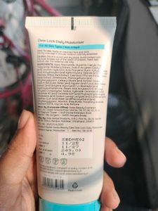 Swiss Beauty Dew Lock Moisturiser