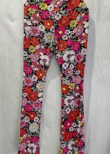3429. Floral pant