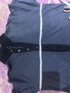 French connection - Grey T-shirt (no discount)