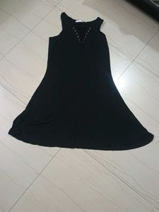 Black Sleeveless Casual Dress