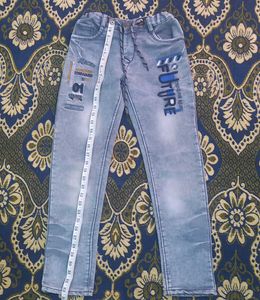 Boys' Stylish Light Wash Jeans