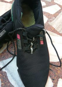 selling shoes