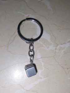 Stylish Cube Design Keychain