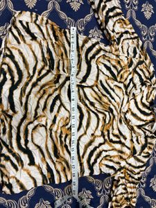Stylish Tiger Print One-Shoulder Top