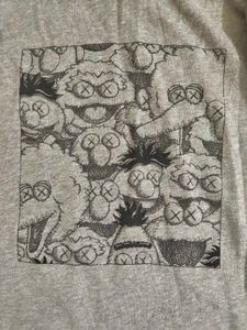 Rare Uniqlo UT Kaws x Sesame Street Collab Hoodie