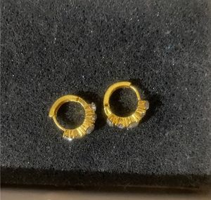 ANTI-TARNISH Huggies Gold