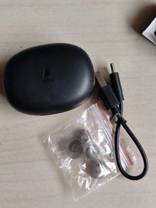 BoAt Wireless Earbuds