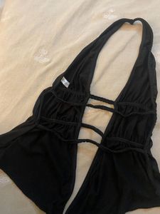 cut out backless top